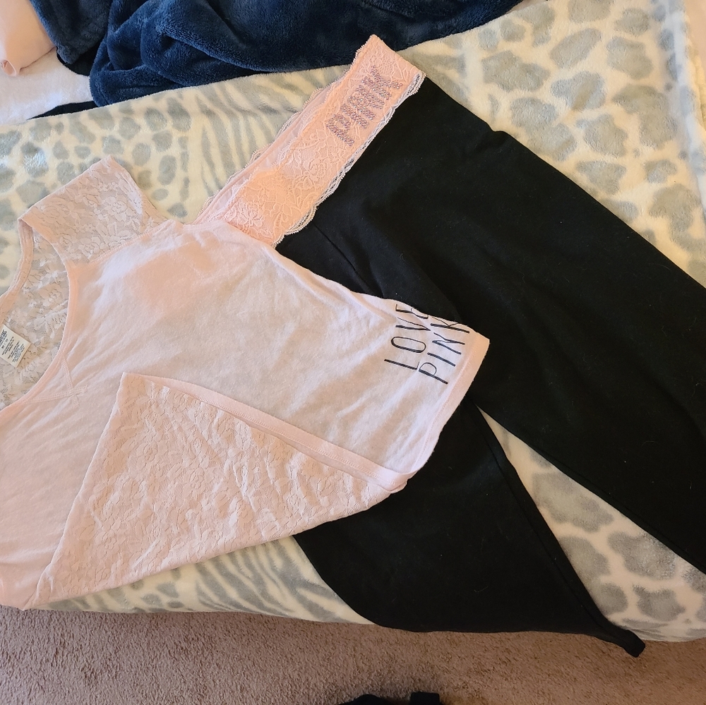 VS PINK Yoga Capri and shirt set